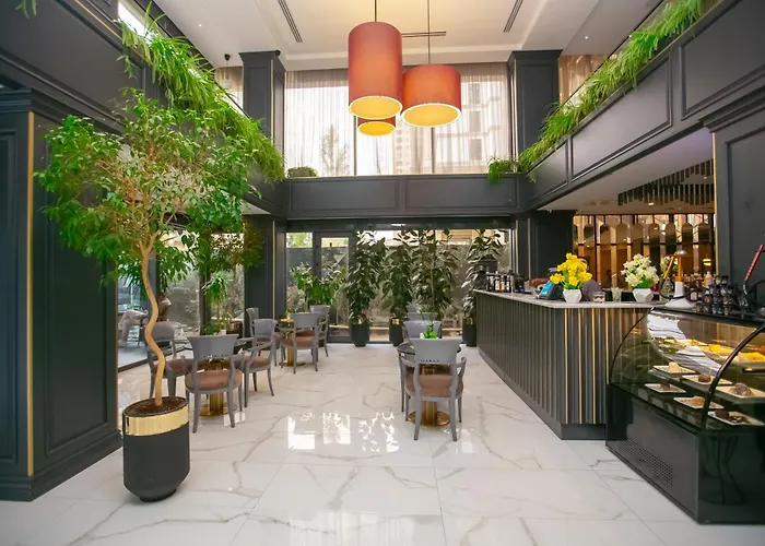 Premium Park Hotel