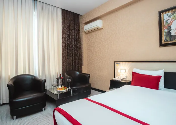 Days Hotel By Wyndham Baku